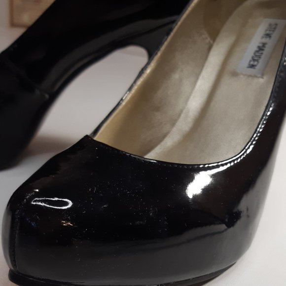 Steve Madden shoes - Picture 2 of 6